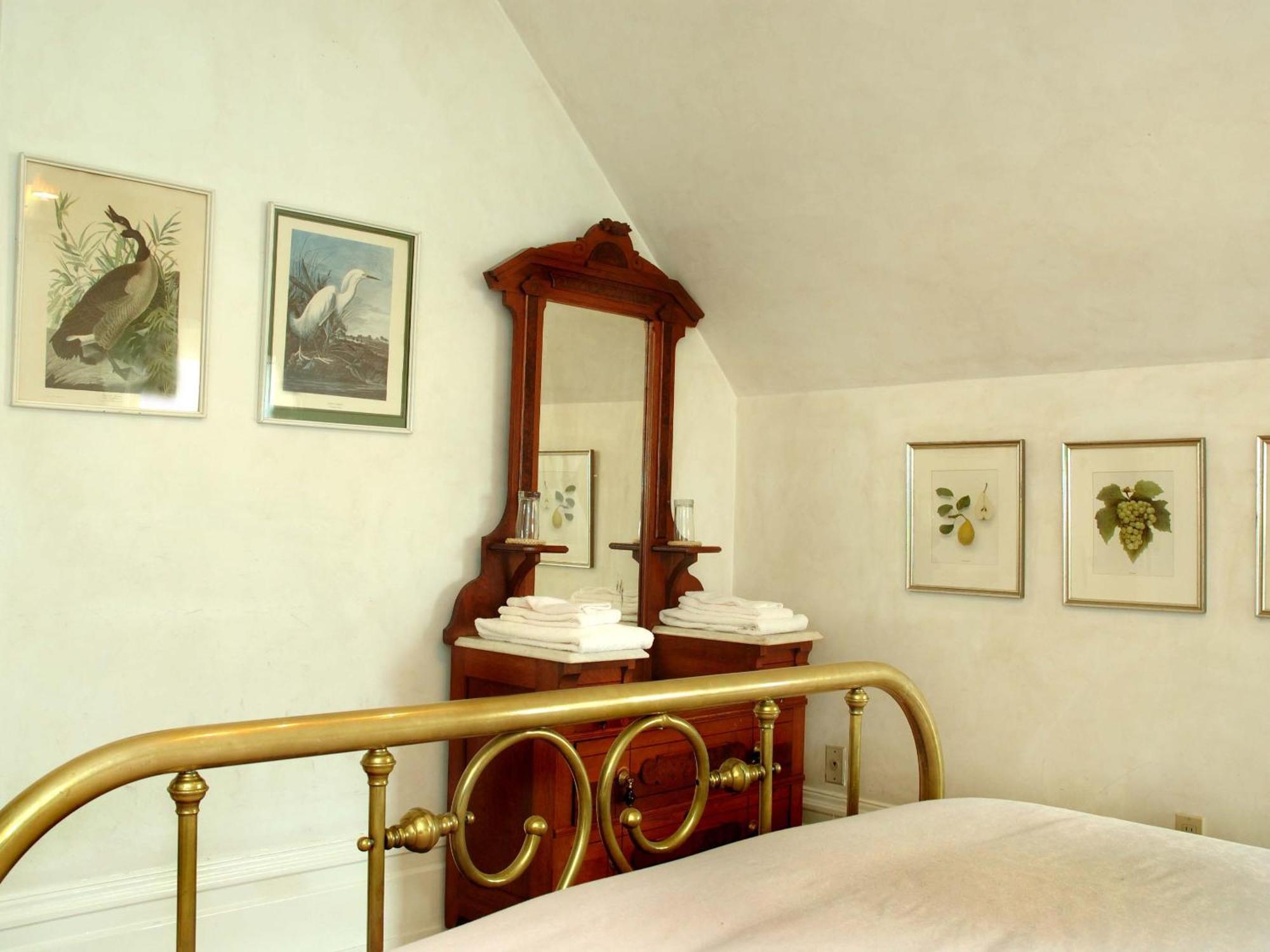 Chateau Tivoli Bed And Breakfast San Francisco Room photo